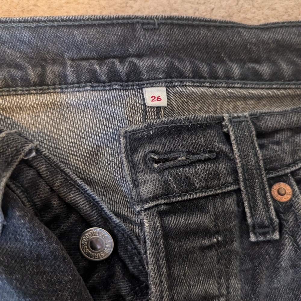 Levi's Dark Wash Denim Jeans Wedgie Fit